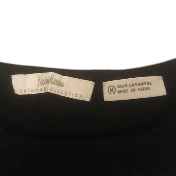 Neiman Marcus Black Cashmere Crewneck Sweater - Picture 4 of 5